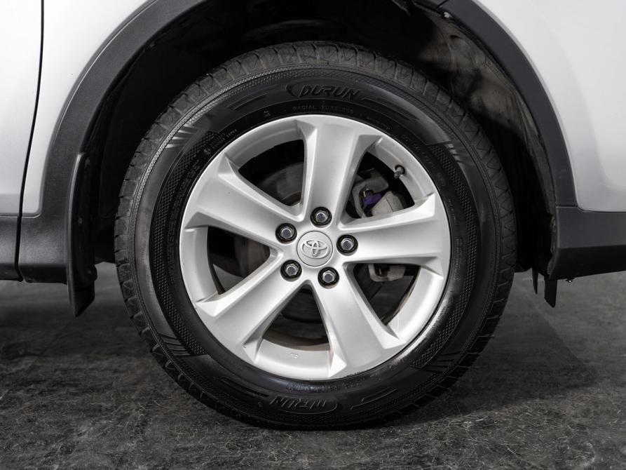 Toyota RAV4 IV (XA40) Иркутск  - изображение 17