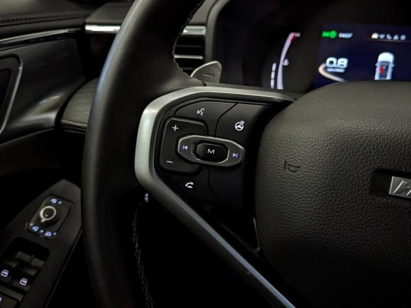 Haval Jolion I с пробегом 2023 года, цена 1 850 000 рублей, 24986 км, внедорожник, Автокод Объявления