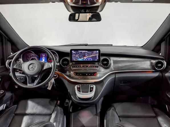 Mercedes-Benz V-Класс III (W447) Рестайлинг с пробегом 2022 года, цена 7 150 000 рублей, 65236 км, минивэн, Автокод Объявления