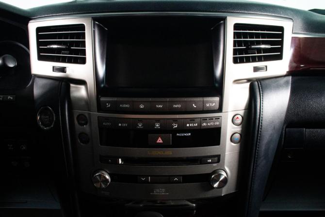 Lexus LX III Рестайлинг с пробегом 2013 года, цена 4 829 000 рублей, 172000 км, внедорожник, Автокод Объявления