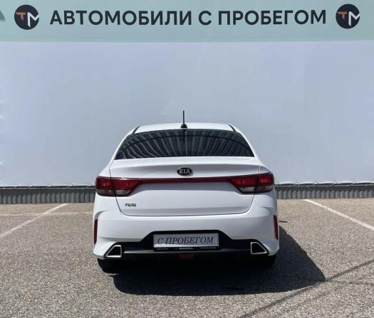 Kia Rio IV Рестайлинг с пробегом 2021 года, цена 1 641 000 рублей, 99000 км, седан, Автокод Объявления
