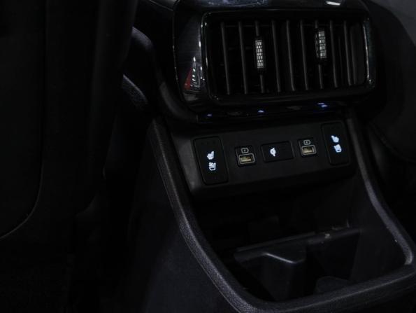 Hyundai Custo I с пробегом 2022 года, цена 3 899 700 рублей, 63691 км, минивэн, Автокод Объявления