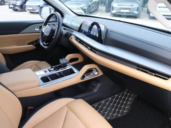 Changan Hunter Plus с пробегом 2023 года, цена 2 650 000 рублей, 35000 км, offers.body_type.unknown, Автокод Объявления