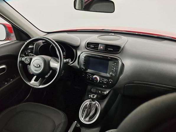 Kia Soul II Рестайлинг с пробегом 2017 года, цена 1 299 000 рублей, 110001 км, хэтчбек, Автокод Объявления