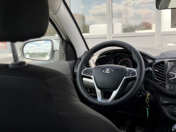 Lada (ВАЗ) Vesta I с пробегом 2019 года, цена 750 000 рублей, 141000 км, седан, Автокод Объявления