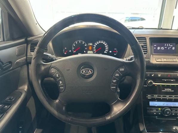 Kia Opirus I Рестайлинг с пробегом 2008 года, цена 650 000 рублей, 287531 км, седан, Автокод Объявления