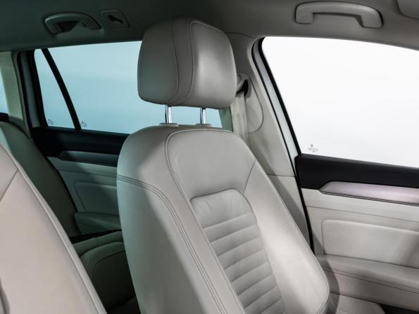 Volkswagen Passat B8 с пробегом 2019 года, цена 2 499 000 рублей, 205663 км, универсал, Автокод Объявления