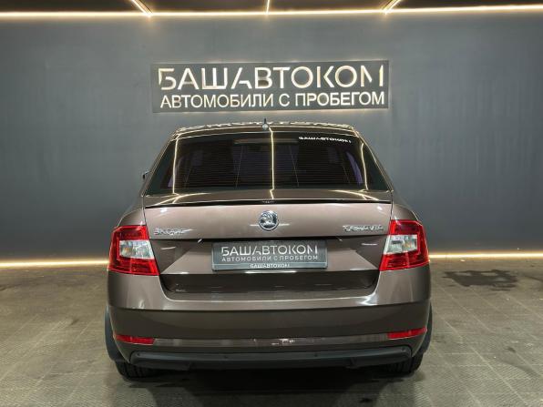 Skoda Octavia III (A7) Рестайлинг с пробегом 2018 года, цена 1 599 000 рублей, 128412 км, лифтбек, Автокод Объявления