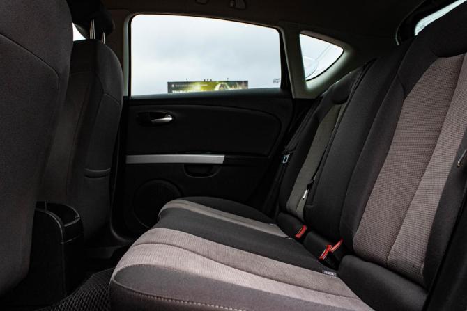 SEAT Leon II Рестайлинг с пробегом 2012 года, цена 799 000 рублей, 147101 км, хэтчбек, Автокод Объявления