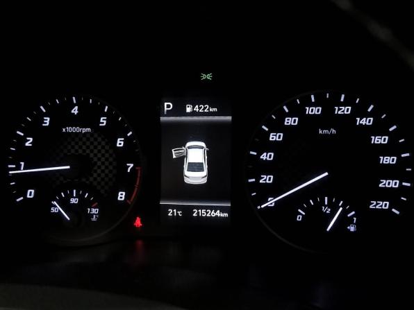 Hyundai Solaris II Рестайлинг с пробегом 2021 года, цена 1 259 000 рублей, 215264 км, седан, Автокод Объявления