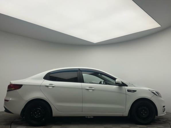 Kia Rio III Рестайлинг с пробегом 2015 года, цена 699 000 рублей, 232505 км, седан, Автокод Объявления