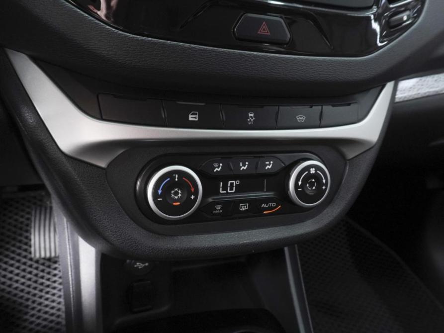 Lada (ВАЗ) Vesta I Ростов-на-Дону  - изображение 15