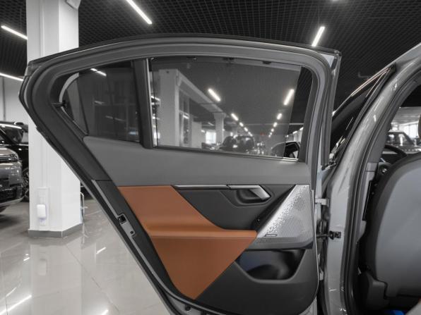 BMW 5 серии VIII (G60/G61/G68) с пробегом 2023 года, цена 7 950 000 рублей, 19500 км, седан, Автокод Объявления