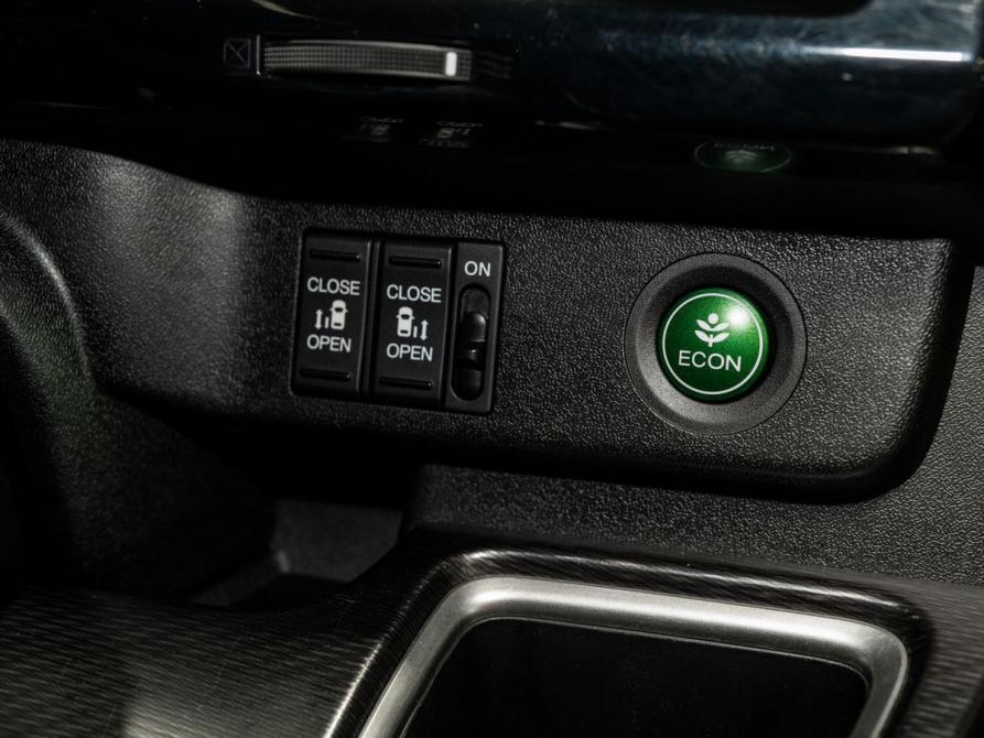 Honda Stepwgn V Рестайлинг Чита  - изображение 14