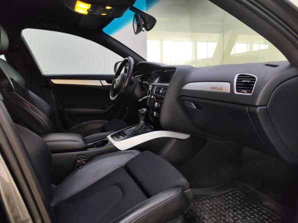 Audi A4 IV (B8) Рестайлинг с пробегом 2012 года, цена 1 570 000 рублей, 188000 км, седан, Автокод Объявления