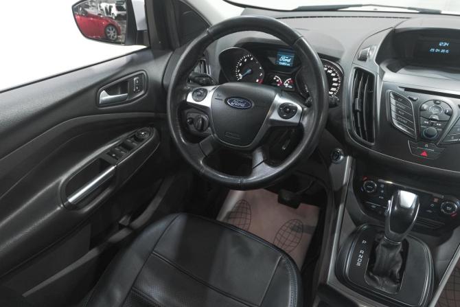 Ford Kuga II с пробегом 2015 года, цена 1 299 000 рублей, 153000 км, внедорожник, Автокод Объявления