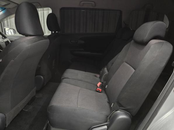 Toyota Wish II Рестайлинг с пробегом 2012 года, цена 1 280 000 рублей, 176000 км, минивэн, Автокод Объявления