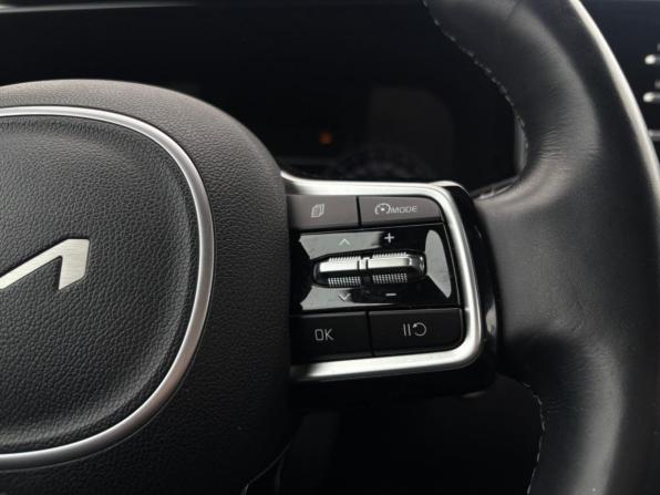 Kia Sorento IV с пробегом 2022 года, цена 3 820 000 рублей, 84230 км, внедорожник, Автокод Объявления
