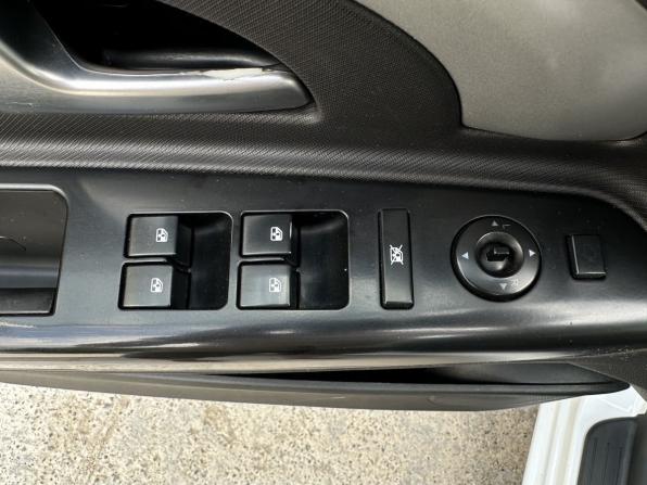Kia Ceed I Рестайлинг с пробегом 2011 года, цена 649 000 рублей, 237800 км, хэтчбек, Автокод Объявления