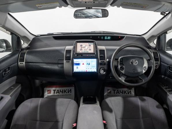 Toyota Prius II Рестайлинг (XW20) с пробегом 2011 года, цена 824 000 рублей, 185080 км, лифтбек, Автокод Объявления