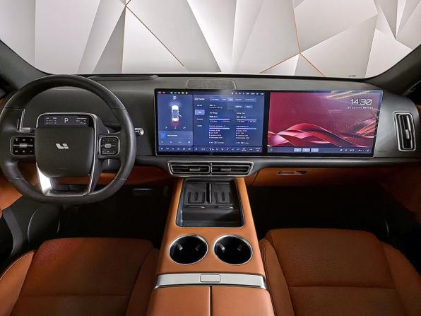 Li Auto (Lixiang) L6 с пробегом 2024 года, цена 5 345 000 рублей, 51937 км, внедорожник, Автокод Объявления