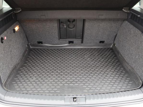 Volkswagen Tiguan I Рестайлинг с пробегом 2014 года, цена 1 350 000 рублей, 77570 км, внедорожник, Автокод Объявления
