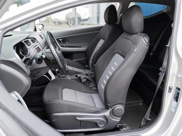 Kia Ceed II с пробегом 2013 года, цена 1 219 000 рублей, 154734 км, хэтчбек, Автокод Объявления