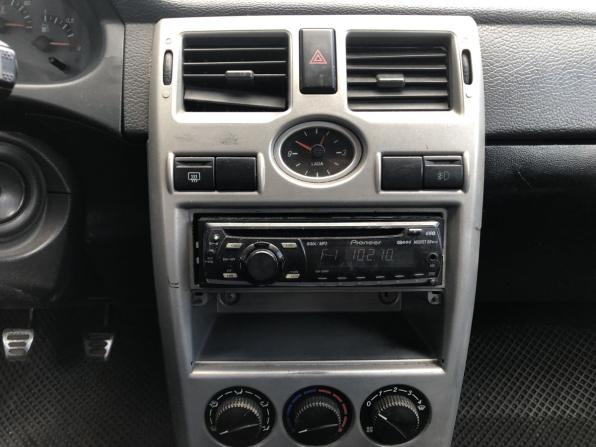 Lada (ВАЗ) Priora I с пробегом 2011 года, цена 210 000 рублей, 146701 км, седан, Автокод Объявления