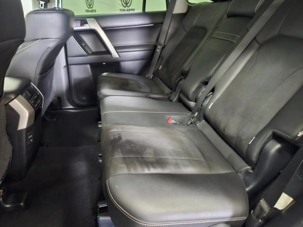 Toyota Land Cruiser Prado 150 Series Рестайлинг 2 с пробегом 2019 года, цена 4 897 000 рублей, 97246 км, внедорожник, Автокод Объявления