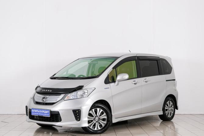Honda Freed I Рестайлинг с пробегом 2013 года, цена 1 129 000 рублей, 147000 км, компактвэн, Автокод Объявления