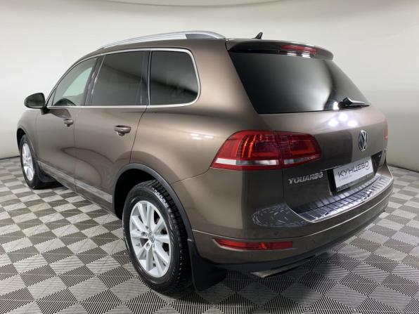Volkswagen Touareg II с пробегом 2014 года, цена 2 090 000 рублей, 208620 км, внедорожник, Автокод Объявления