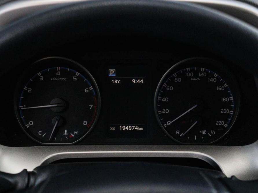 Toyota RAV4 IV (XA40) Рестайлинг Москва  - изображение 22