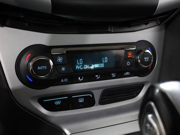 Ford Focus III с пробегом 2013 года, цена 879 000 рублей, 177739 км, хэтчбек, Автокод Объявления