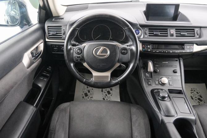 Lexus CT I Рестайлинг 2 с пробегом 2019 года, цена 2 189 000 рублей, 117000 км, хэтчбек, Автокод Объявления