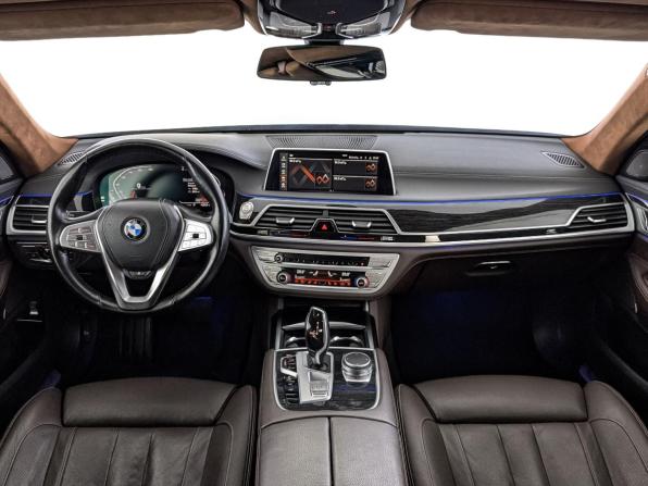 BMW 7 серии VI (G11/G12) Рестайлинг с пробегом 2019 года, цена 5 690 000 рублей, 112070 км, седан, Автокод Объявления