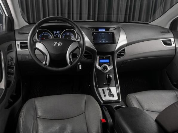 Hyundai Elantra V (MD) с пробегом 2011 года, цена 849 000 рублей, 321804 км, седан, Автокод Объявления