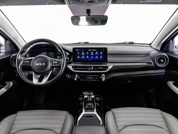 Kia K3 II (China Market) Рестайлинг с пробегом 2023 года, цена 2 099 000 рублей, 53398 км, седан, Автокод Объявления