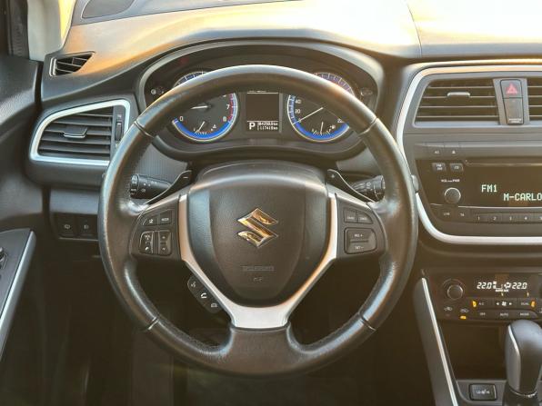 Suzuki SX4 II (S-Cross) с пробегом 2014 года, цена 1 180 000 рублей, 117000 км, хэтчбек, Автокод Объявления