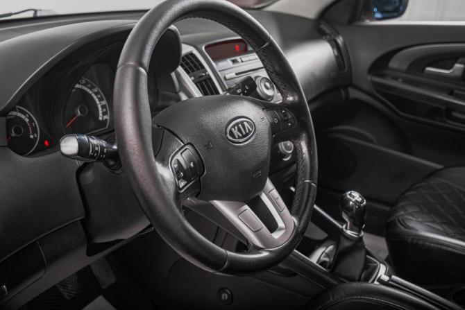 Kia Ceed I Рестайлинг с пробегом 2010 года, цена 869 000 рублей, 165000 км, хэтчбек, Автокод Объявления