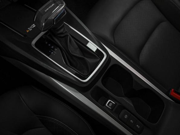 Chevrolet Monza II Рестайлинг с пробегом 2023 года, цена 1 696 000 рублей, 37605 км, седан, Автокод Объявления