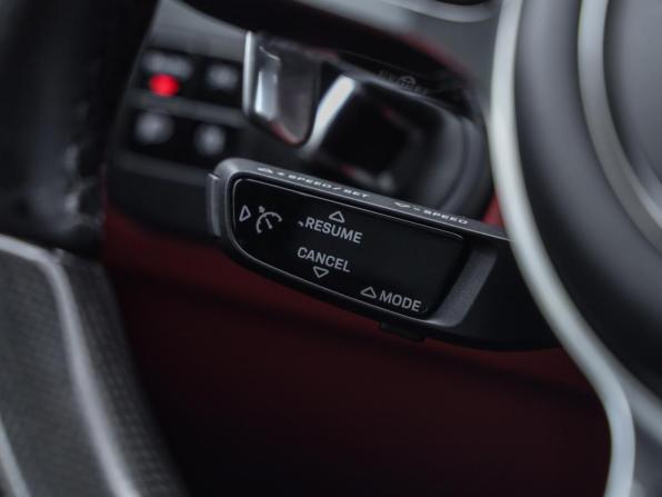 Porsche Cayenne III с пробегом 2018 года, цена 6 099 000 рублей, 81259 км, внедорожник, Автокод Объявления