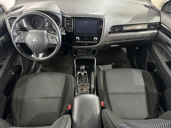 Mitsubishi Outlander III Рестайлинг 3 с пробегом 2021 года, цена 1 949 000 рублей, 164807 км, внедорожник, Автокод Объявления
