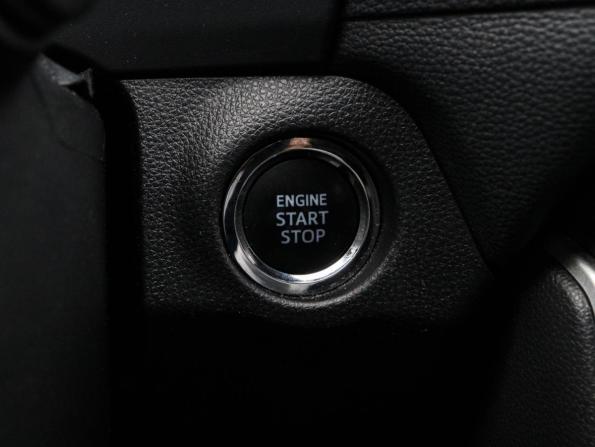 Toyota RAV4 V (XA50) с пробегом 2021 года, цена 3 320 000 рублей, 76233 км, внедорожник, Автокод Объявления