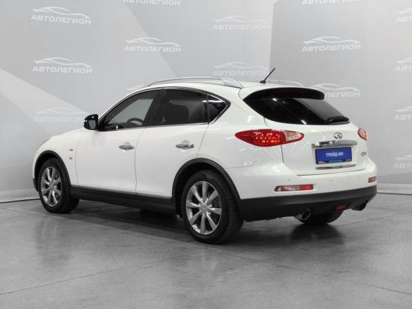 Infiniti QX50 I с пробегом 2013 года, цена 1 900 000 рублей, 227792 км, внедорожник, Автокод Объявления