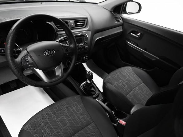 Kia Rio III с пробегом 2013 года, цена 1 045 000 рублей, 64261 км, седан, Автокод Объявления