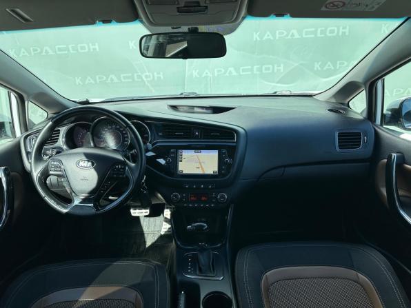 Kia Ceed II Рестайлинг с пробегом 2018 года, цена 1 365 000 рублей, 179540 км, хэтчбек, Автокод Объявления