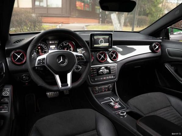 Mercedes-Benz GLA AMG I (X156) с пробегом 2015 года, цена 2 700 000 рублей, 126431 км, внедорожник, Автокод Объявления