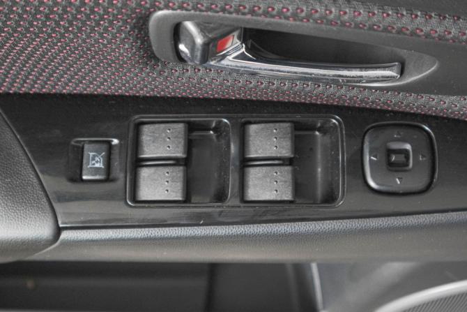 Mazda 3 I (BK) Рестайлинг с пробегом 2008 года, цена 699 000 рублей, 283000 км, седан, Автокод Объявления