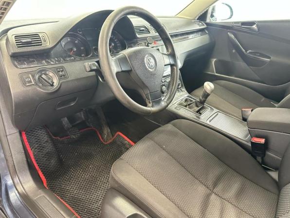Volkswagen Passat B6 с пробегом 2008 года, цена 259 310 рублей, 278178 км, седан, Автокод Объявления