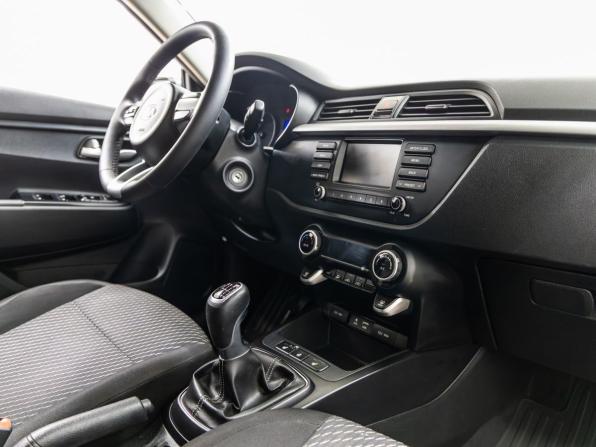 Kia Rio IV с пробегом 2017 года, цена 1 348 000 рублей, 76545 км, седан, Автокод Объявления